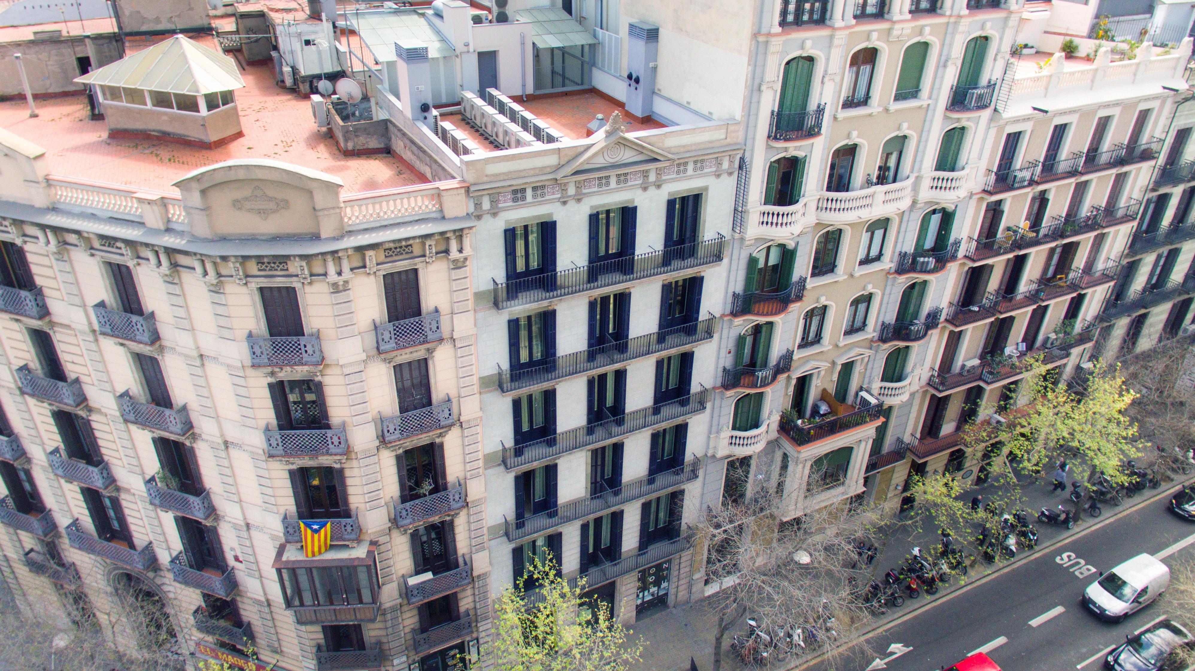 Cosmo Apartments Passeig De Gracia Barcelona Exteriör bild