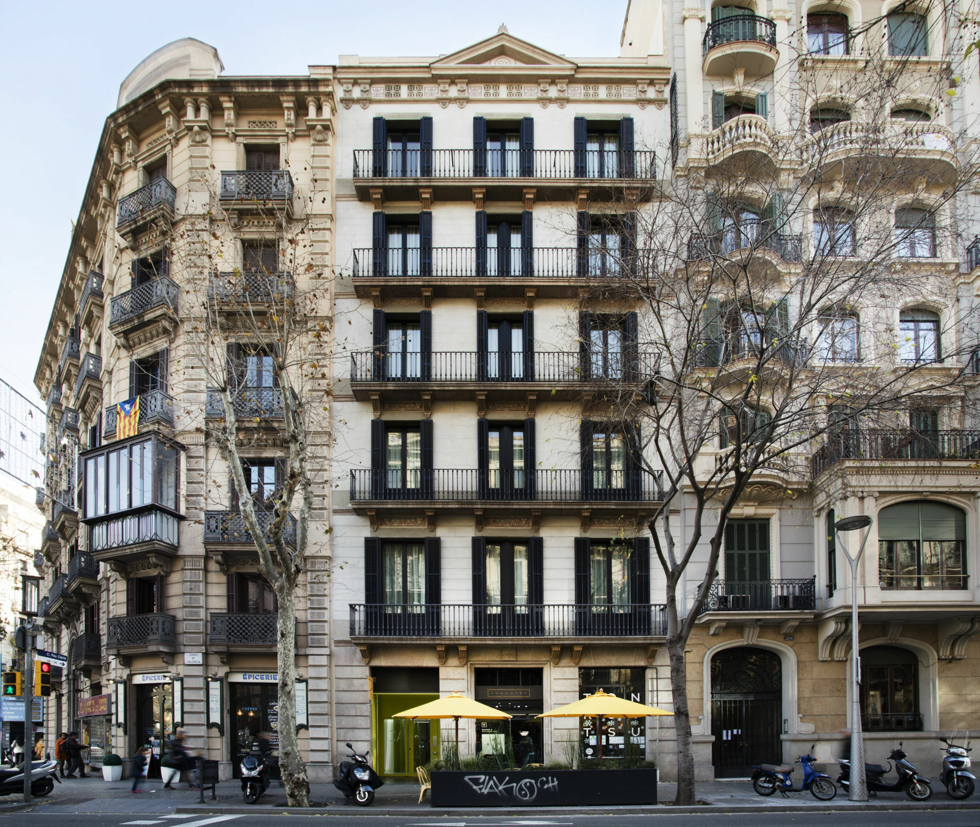 Cosmo Apartments Passeig De Gracia Barcelona Exteriör bild